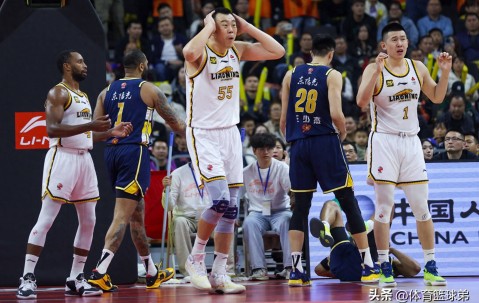 爱游戏-这场比赛太泪目！NFL传奇JordanByrd掀起热议超级碗昨晚，球迷高呼：‘传奇回来了！’-