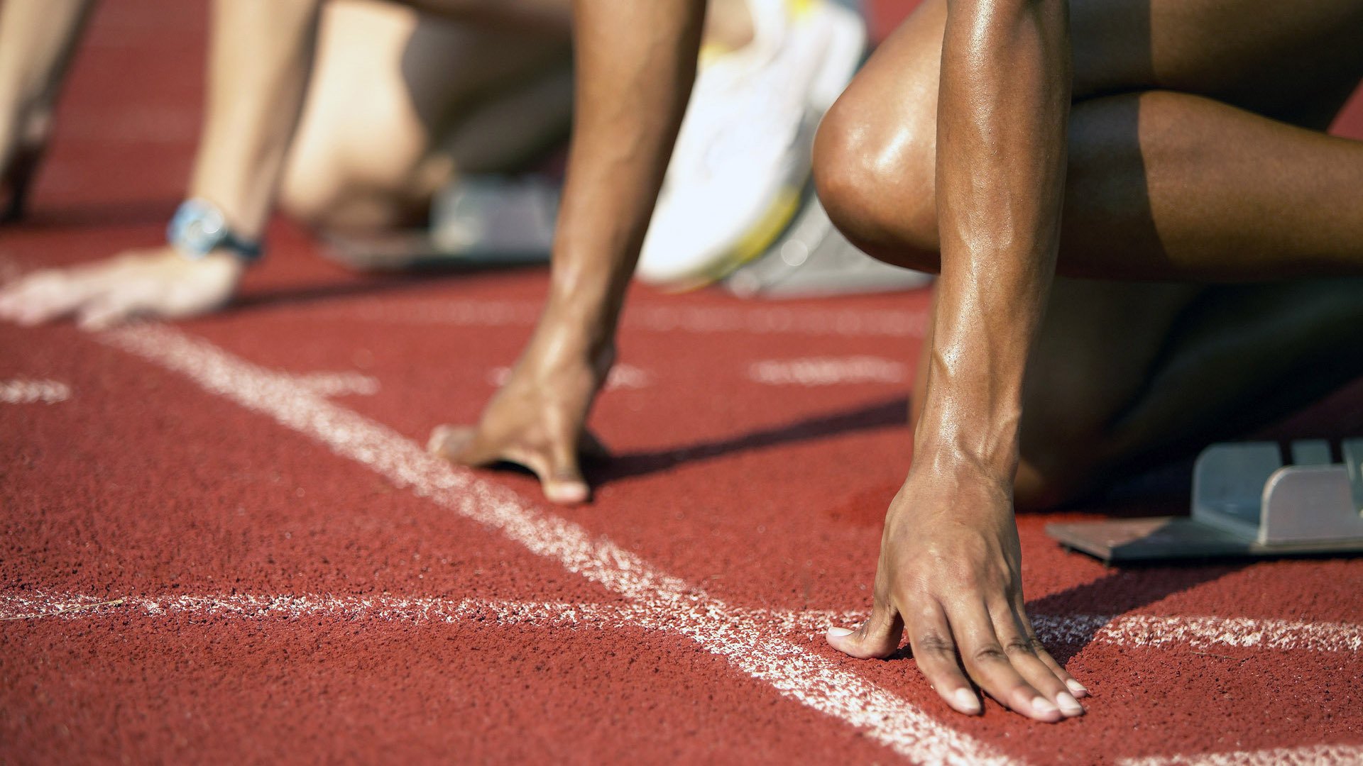 电竞赛场焦点！美国队对阵德国队，核心球员受伤，球队前景蒙阴影